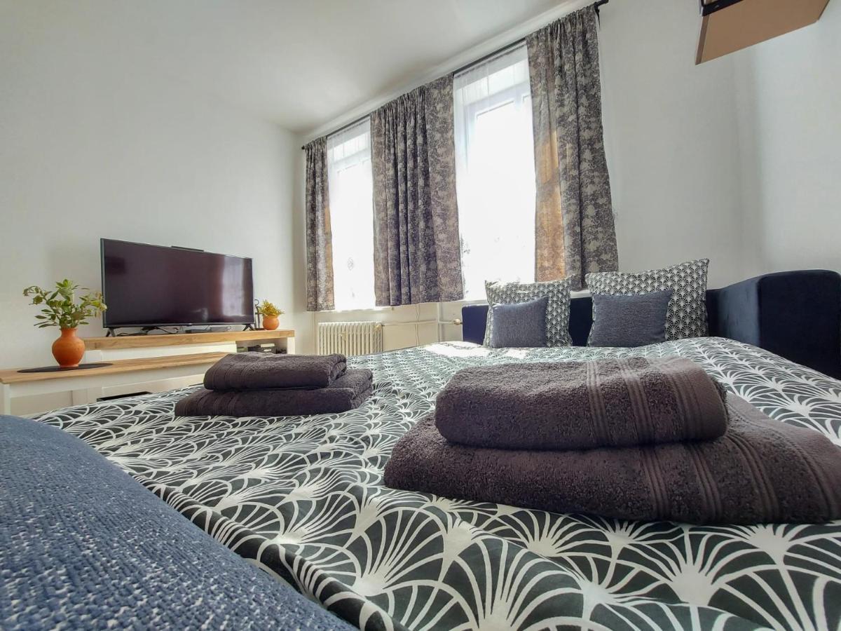 Appartement Ratusz Na 5 à Jelenia Góra Extérieur photo