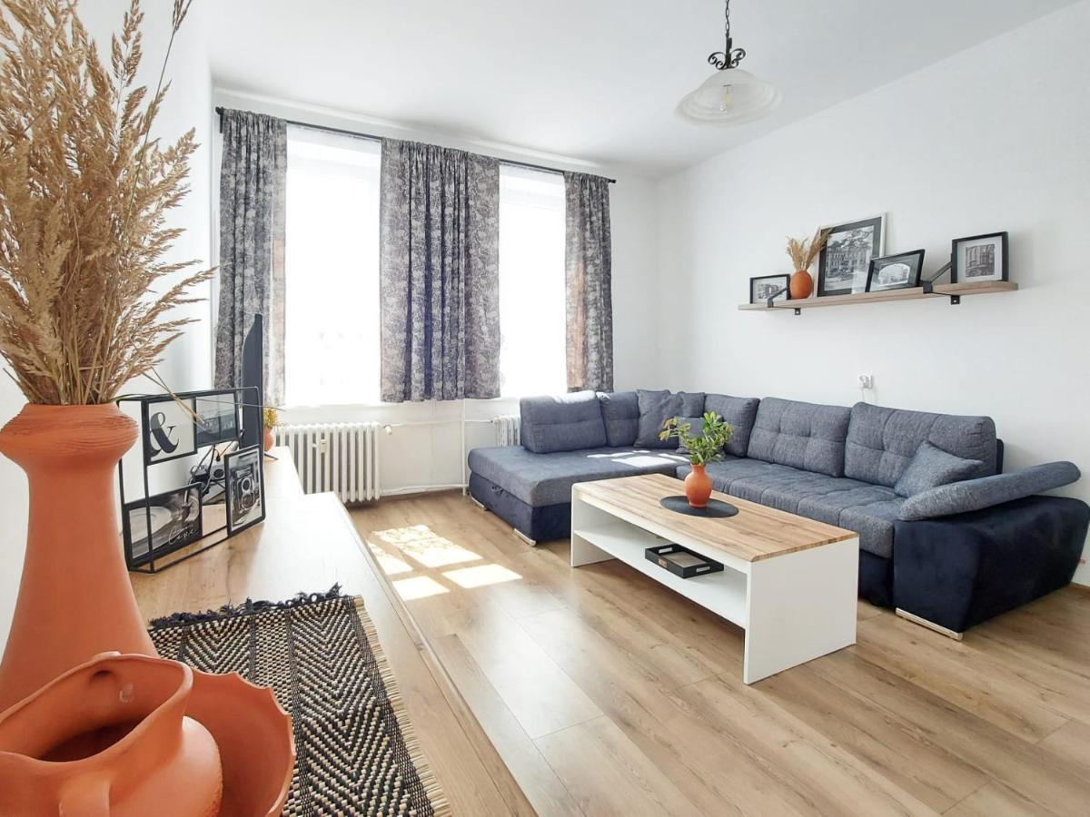 Appartement Ratusz Na 5 à Jelenia Góra Extérieur photo