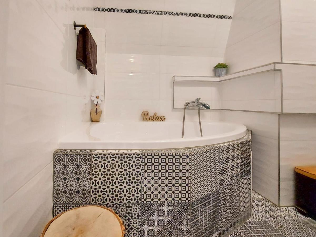 Appartement Ratusz Na 5 à Jelenia Góra Extérieur photo